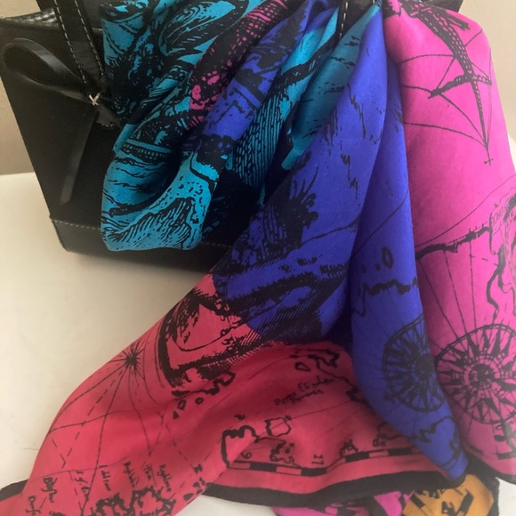 CONQUISTADOR vintage silk scarf from The Vera Studio - Picture 6 of 10